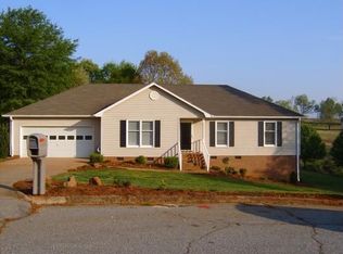 9 Bailey Dr, Lyman, SC 29365