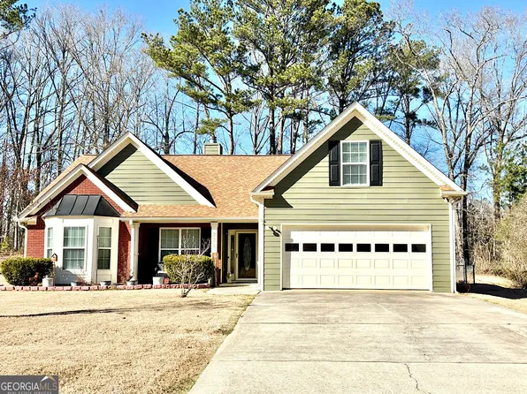 222 Sandstone Dr, Hampton, GA 30228
