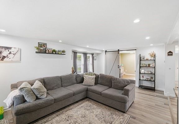 3rd image of 4044 W 223rd St
