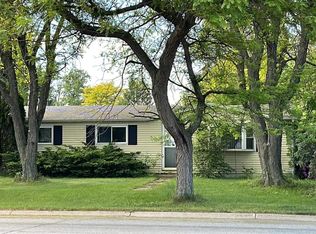 219 W Ada St, New Carlisle, IN 46552