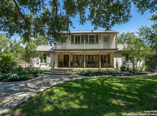 319 Elizabeth Rd, Terrell Hills, TX 78209