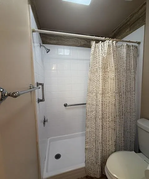 1451 Sheafe Ave NE — Photo 10