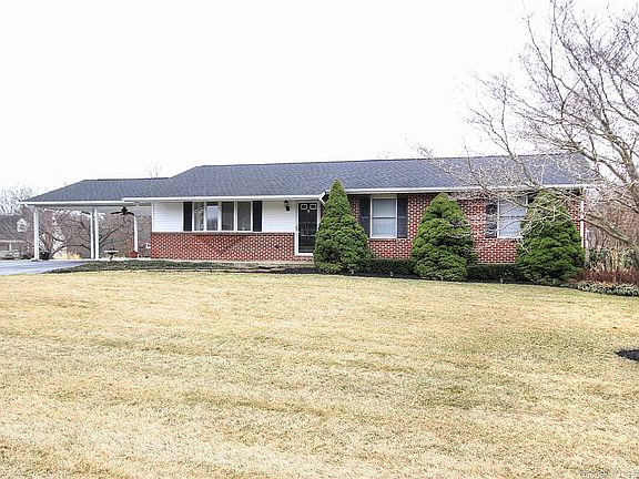 2nd image of 3519 Marigold Dr
