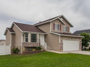 1178 S 925 W, Woods Cross, UT 84087