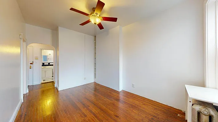 Rented by Bond New York | media 10