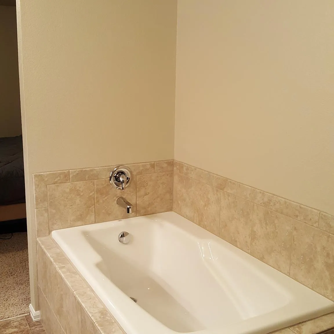 3 bed, 2.5 bath, 1750 sqft, $1,750 — Photo 4