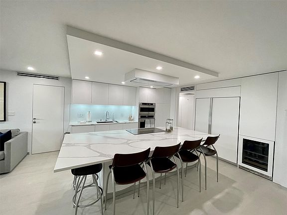 5th image of 1665 S Ocean Lane #190