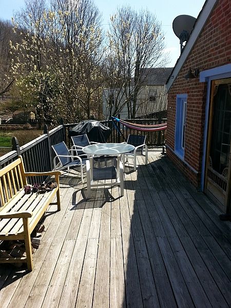 2nd image of 72 N Franklin St #2