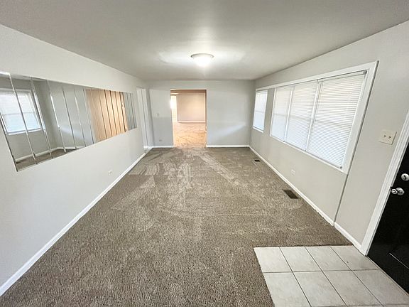 2nd image of 18041 Thomas Ln