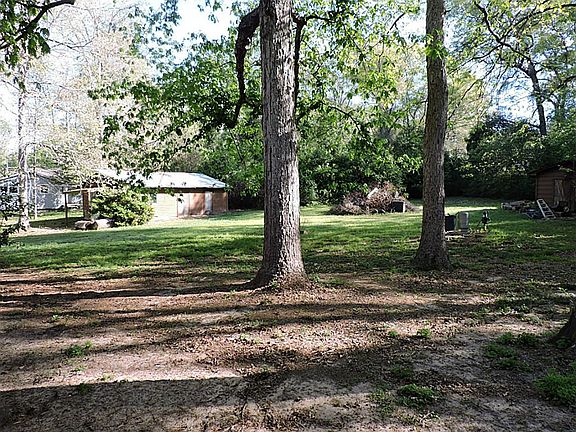 3rd image of 11297 S Lake Shore Dr