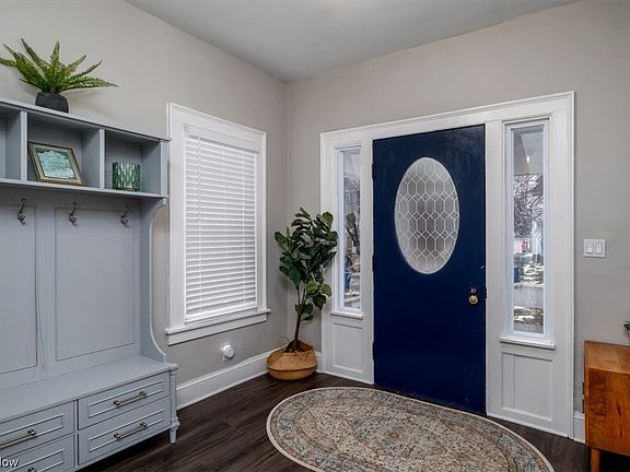 3rd image of 1506 Mars Ave