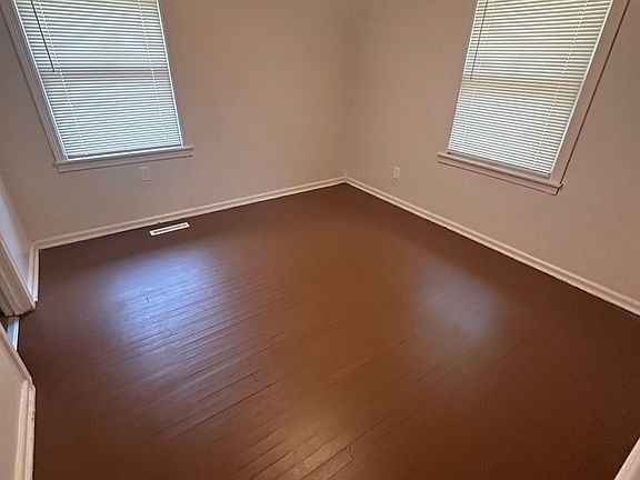 5th image of 3014 W Burton Ave #0