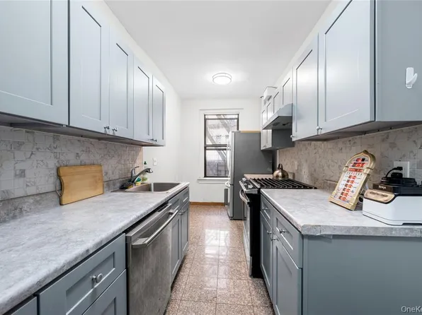 43-33 48th Street image 11 of 13