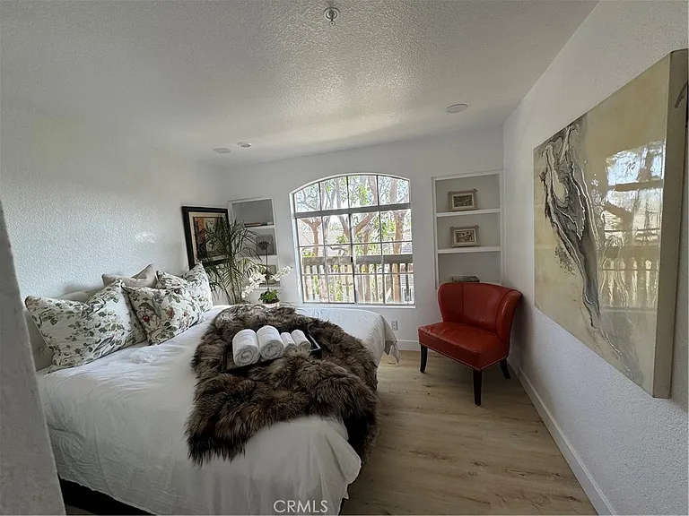 8514 E Baker Hill Rd #B — Photo 5