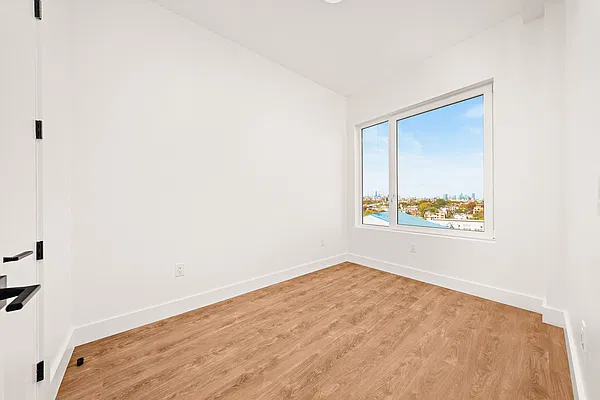Bedroom, photo 2
