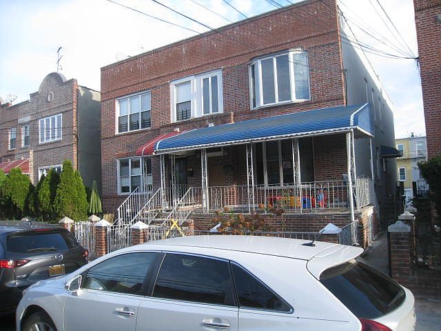 1st image of 2379 26th St