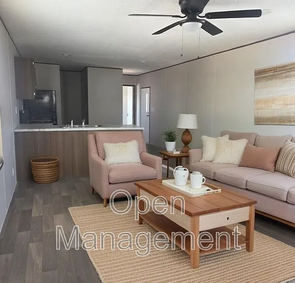 2501 Martin Luther King Blvd #506 — Photo 2