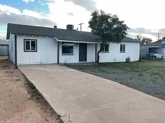 3rd image of 5550 E 24th St