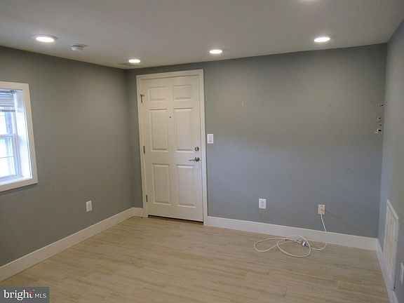 2nd image of 618 18th St S APT B