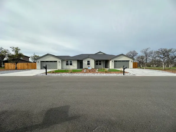 19735 & 19737 Indian Creek Dr, Cottonwood, CA 96022