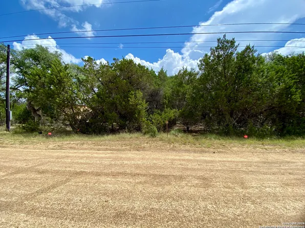 LOT 38 Wyatt Earp LOT 38, Bandera, TX 78003