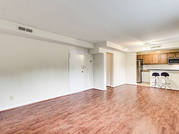 2nd image of 218 E Mason Ave APT 26