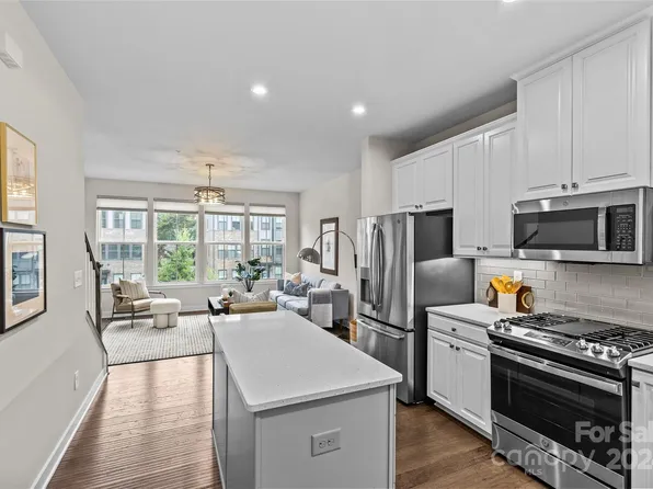 325 Music Hall Way, Charlotte, NC 28203