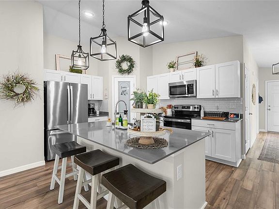 3rd image of 34102 SCARLET SAGE COURT