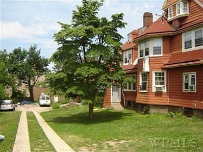 2nd image of 409 Palisade Ave