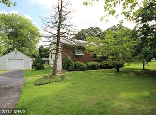 358 Mountain Rd, Pasadena, MD 21122