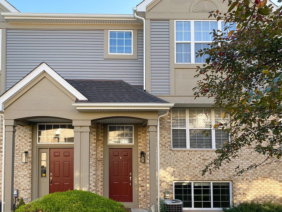 1st image of 2775 Woodmere Dr