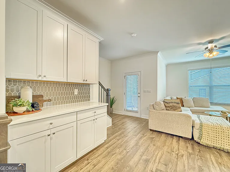 1160 Kendron Ln #16 — Photo 13