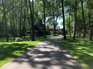 8 W Branch Rd, Westport, CT 06880