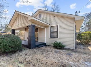 2546 Robin Hood Rd, Macon, GA 31206