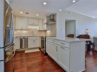 1801 Lavaca St APT 2E, Austin, TX 78701