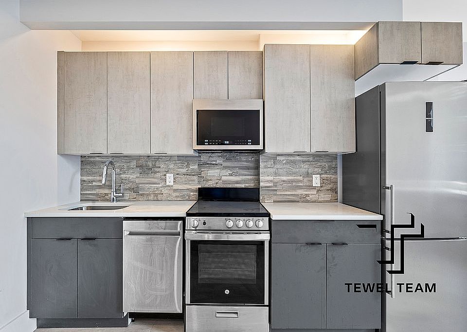 1st image of 322 E 116th St #4B