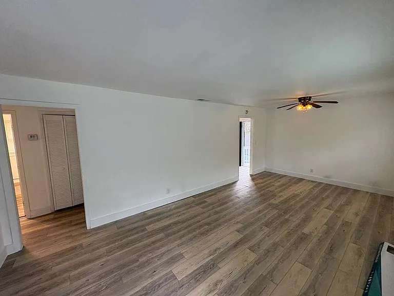 2928 Diana Dr SW — Photo 5