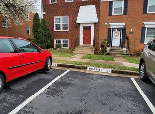 8068 Powderbrook Ln, Springfield, VA 22153