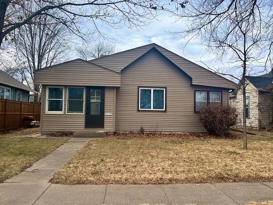 1st image of 219 N Cedar Ave