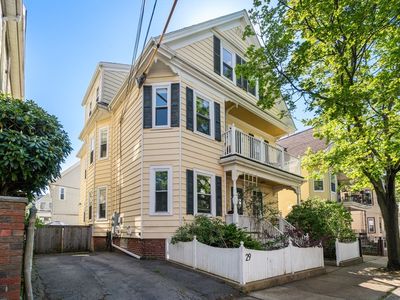 29 Charnwood Rd #2, Somerville, MA, 02144