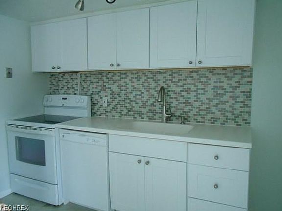 5th image of 50 S Rocky River Dr APT 304