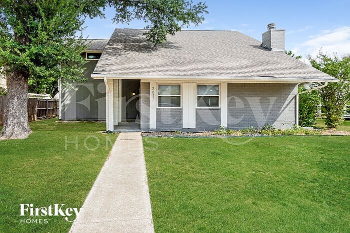 1st image of 2813 Peppertree Pl