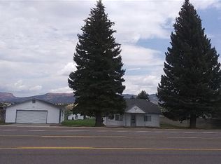 60 N Main St, Hatch, UT 84735