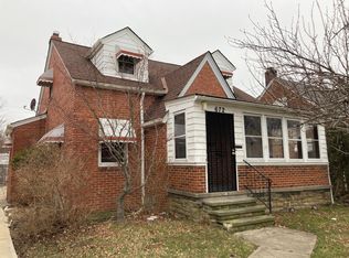 672 E 193rd St, Euclid, OH 44119