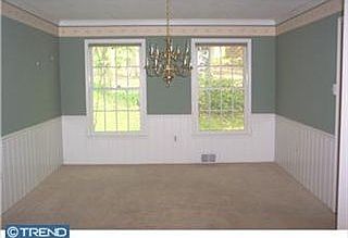 5th image of 305 Bishop Morgan Ct