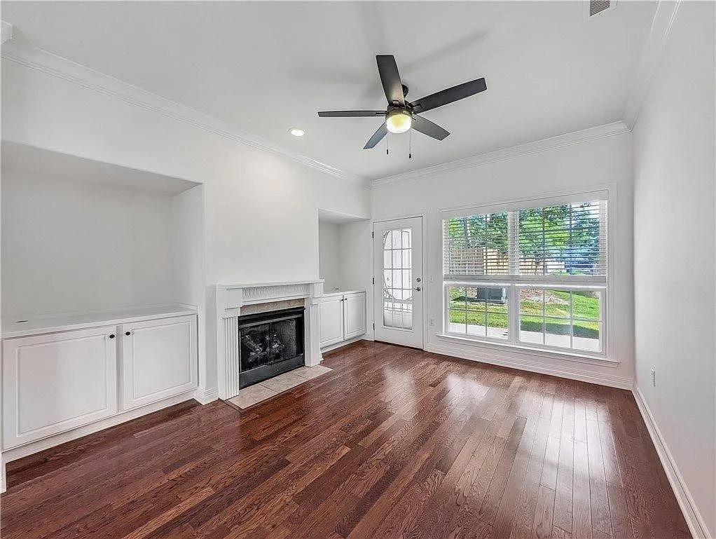 3 bed, 1570 sqft, $1,650 — Photo 3