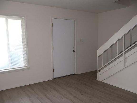 3rd image of 3595 41st Ln S Unit E