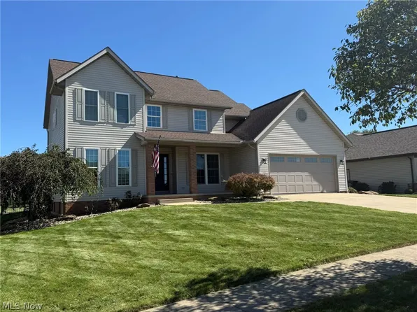1319 Parkdale Dr, Dover, OH 44622