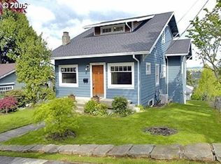 6934 S Corbett Ave, Portland, OR 97219