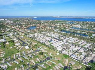 70 Birch Blvd, Fort Myers, FL 33908